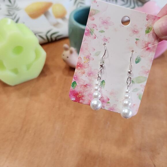 Butterfly Dangle Drop Earrings Bead Dainty Elegant Minimalist Jewelry Fairycore - Picture 5 of 8